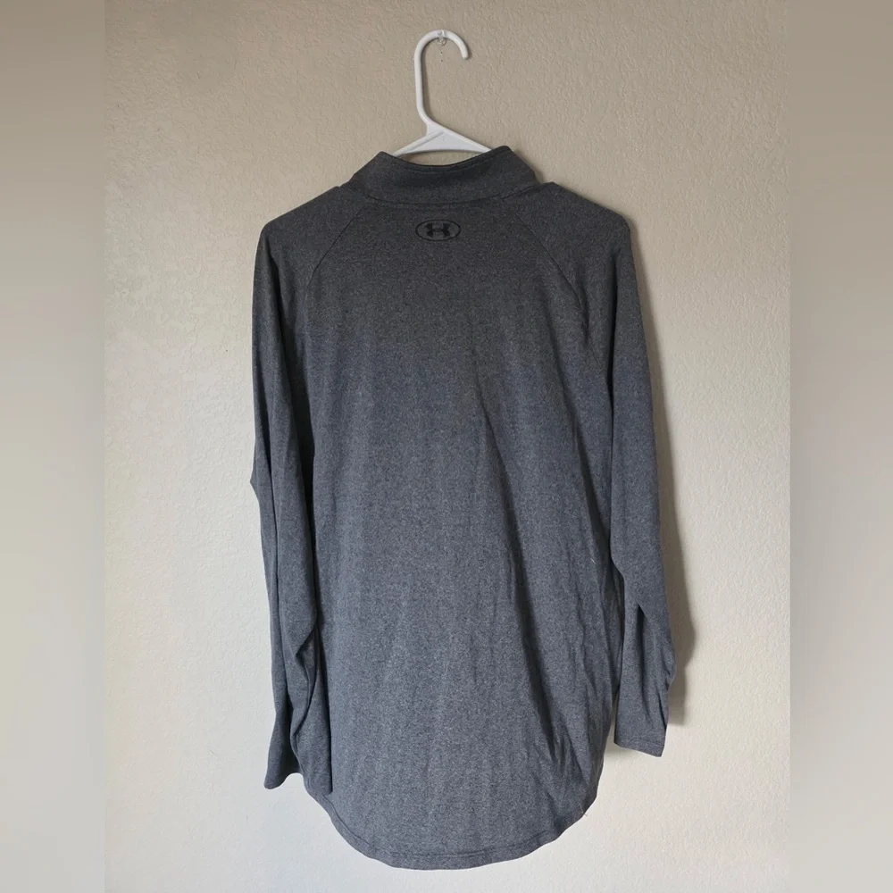 Under Armour Men's UA Tech Long Sleeve 1/2 Zip In Carbon Heather Size XL‎